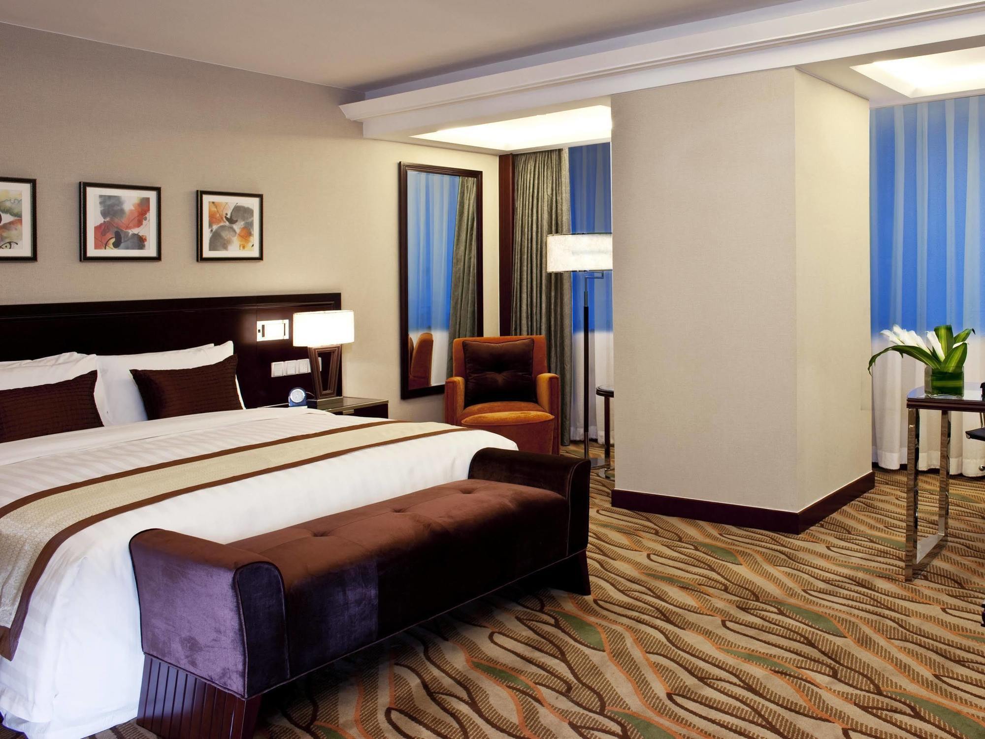 Hotel Radisson Tientsin Esterno foto