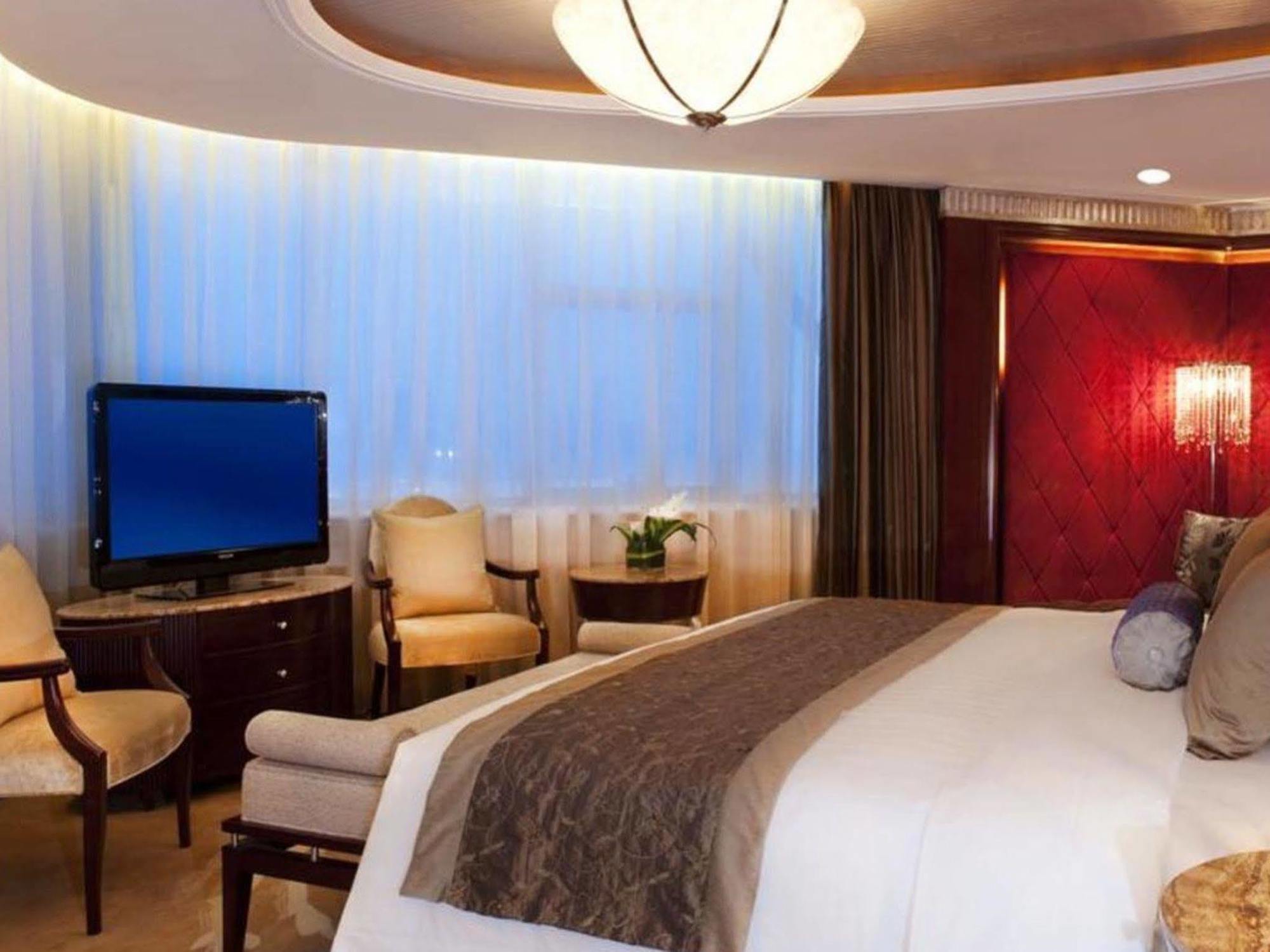 Hotel Radisson Tientsin Esterno foto